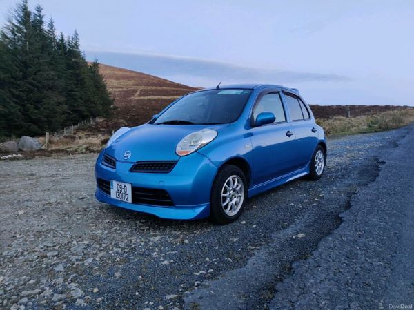 Nissan March Hatchback, Petrol, 2009, Blue