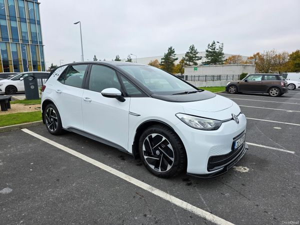 Volkswagen ID.3 Hatchback, Electric, 2021, White