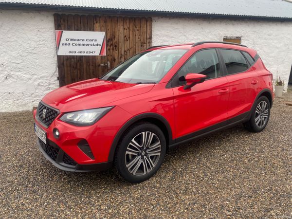 SEAT Arona SUV, Petrol, 2023, Red