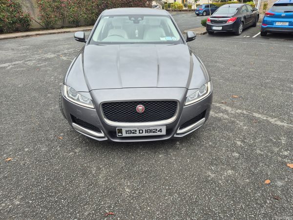 Jaguar XF Saloon, Diesel, 2019, Grey