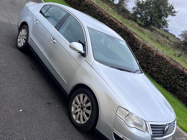 Volkswagen Passat Saloon, Petrol, 2008, Silver