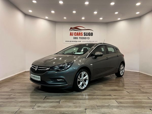 Vauxhall Astra Hatchback, Petrol, 2017, Grey