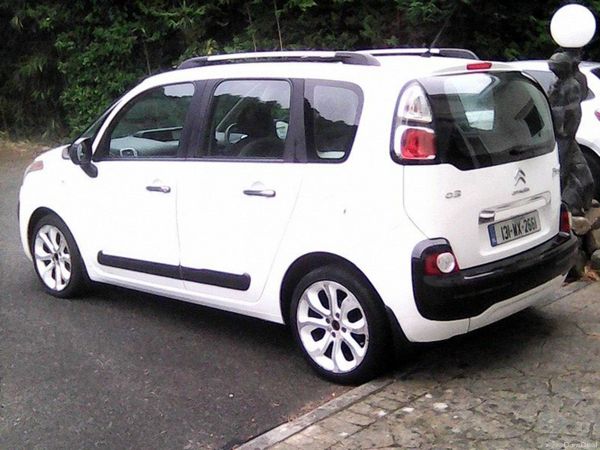Citroen C3 Picasso MPV, Diesel, 2013, White