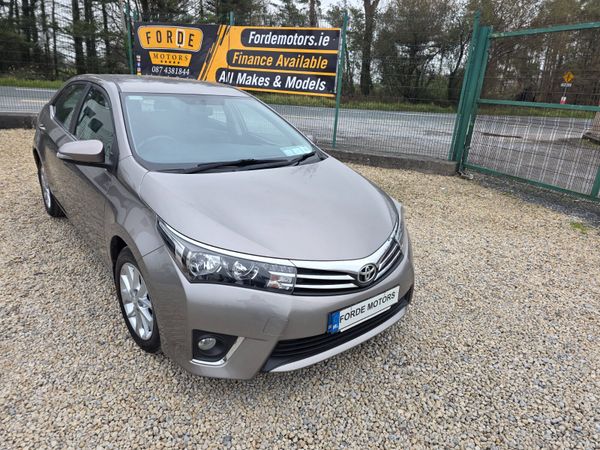 Toyota Corolla Saloon, Diesel, 2016, Bronze