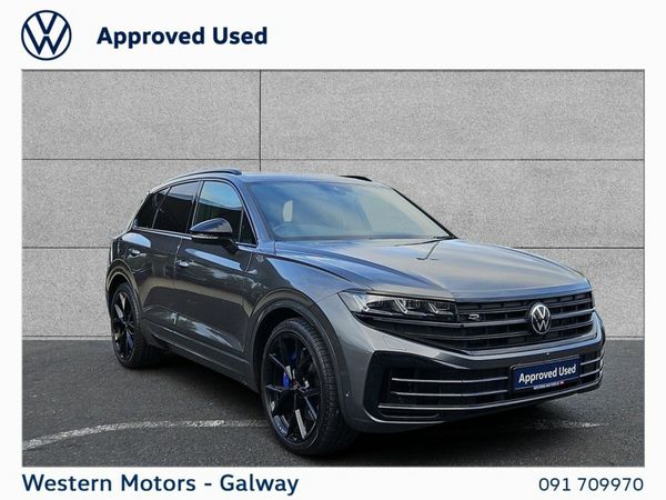 Volkswagen Touareg SUV, Petrol Plug-in Hybrid, 2025, Grey