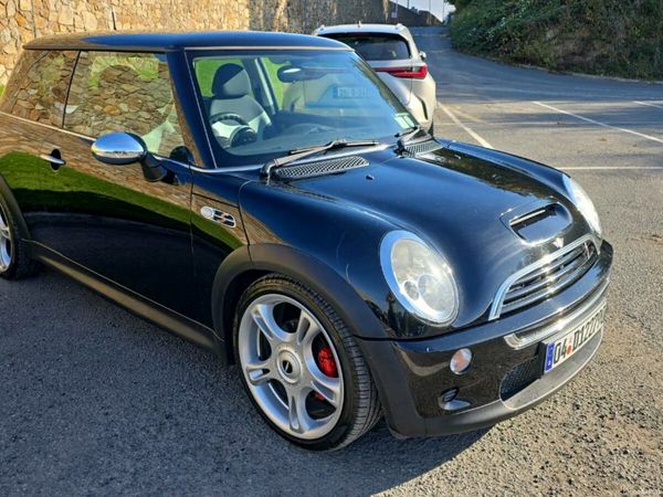 Mini Cooper Hatchback, Petrol, 2004, Black