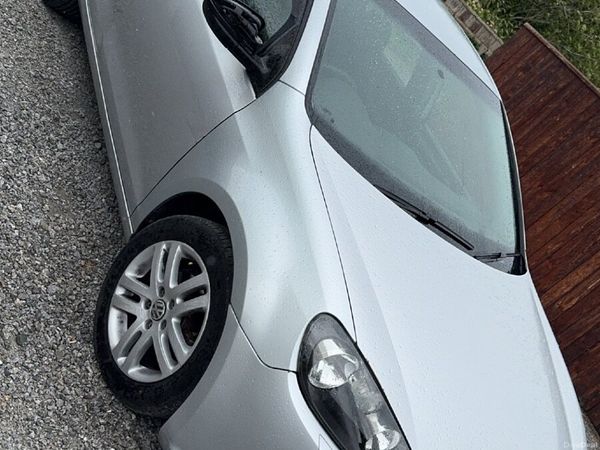 Volkswagen Golf Hatchback, Petrol, 2009, Silver