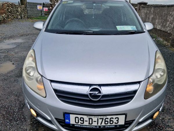Opel Corsa Hatchback, Petrol, 2009, Silver