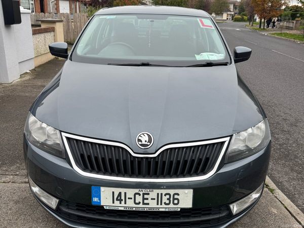 Skoda Rapid Saloon, Diesel, 2014, Grey