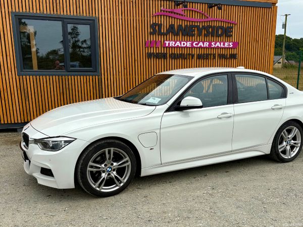 BMW 3-Series Saloon, Petrol Plug-in Hybrid, 2018, White