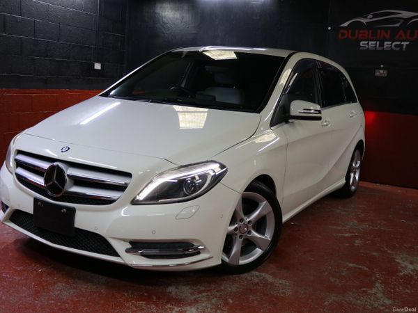 Mercedes-Benz B-Class Hatchback, Petrol, 2014, White
