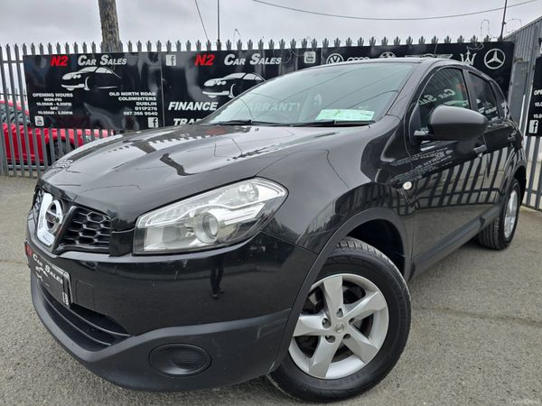 Nissan Qashqai Estate/Jeep, Diesel, 2013, Black