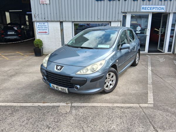 Peugeot 307 Hatchback, Petrol, 2006, Grey