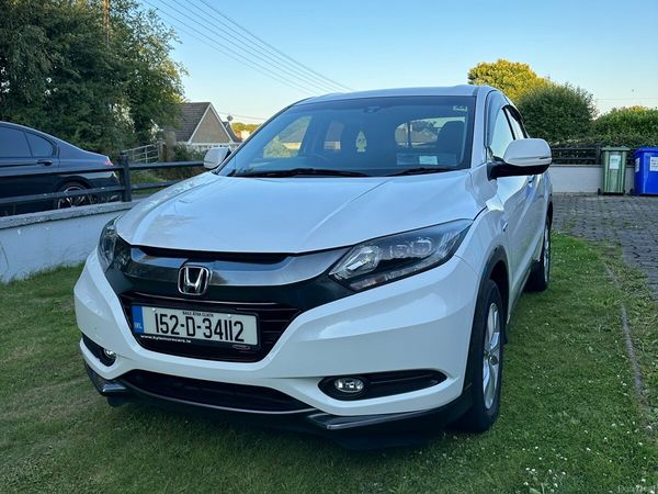Honda Vezel MPV, Petrol Hybrid, 2015, White
