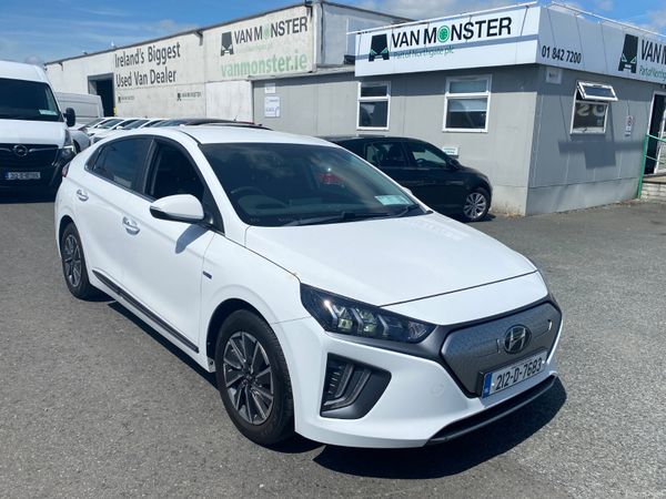 Hyundai IONIQ Hatchback, Electric, 2021, White