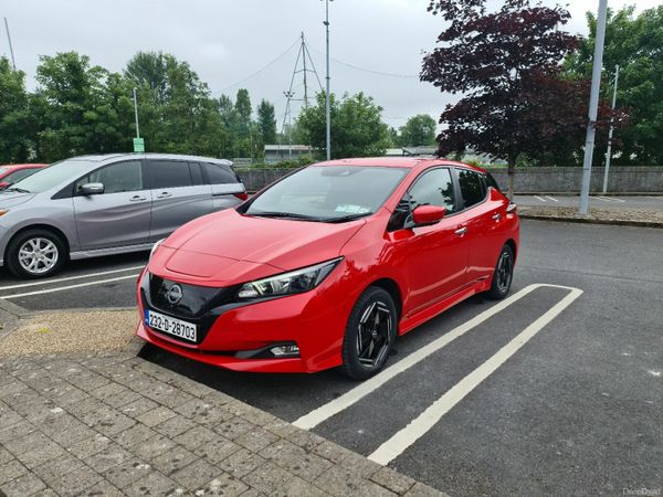 Nissan Leaf Hatchback, Electric, 2023, Red
