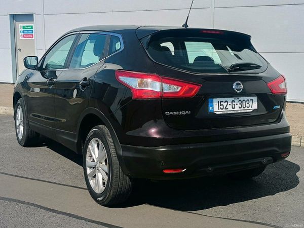Nissan Qashqai Hatchback, Diesel, 2015, Black