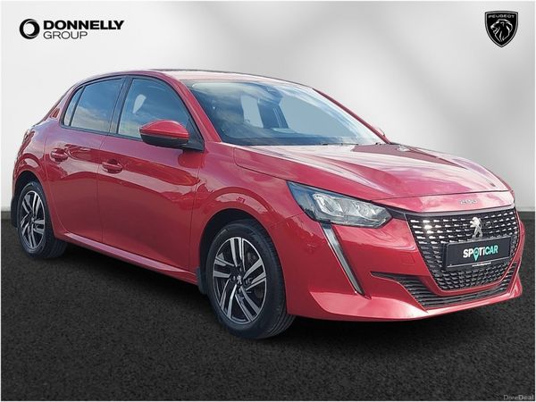 Peugeot 208 Hatchback, Petrol, 2021, Red