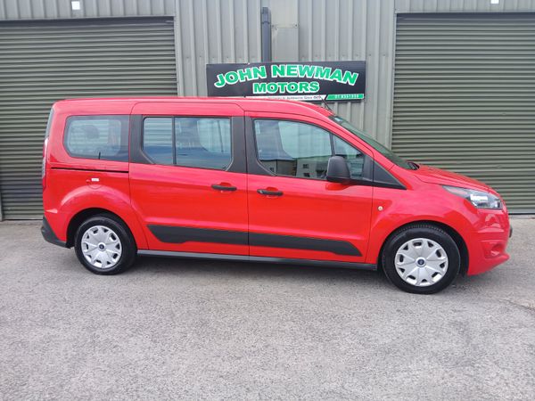Ford Tourneo MPV, Diesel, 2018, Red