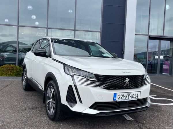 Peugeot 3008 MPV, Diesel, 2022, White