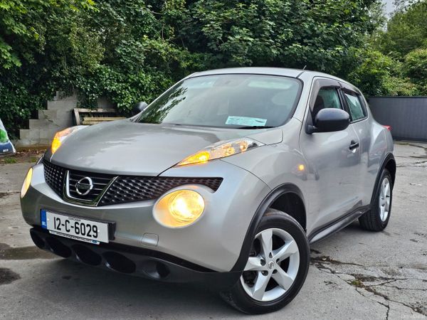 Nissan Juke SUV, Petrol, 2012, Silver