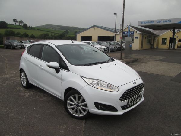Ford Fiesta Hatchback, Diesel, 2016, White