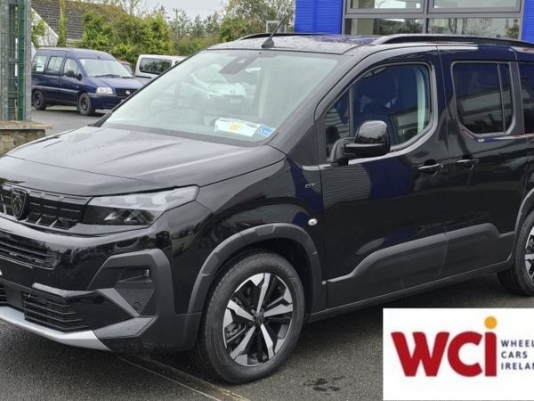 Peugeot Rifter MPV, Diesel, 2025, Black