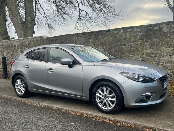 Mazda Mazda3 Hatchback, Diesel, 2016, Grey