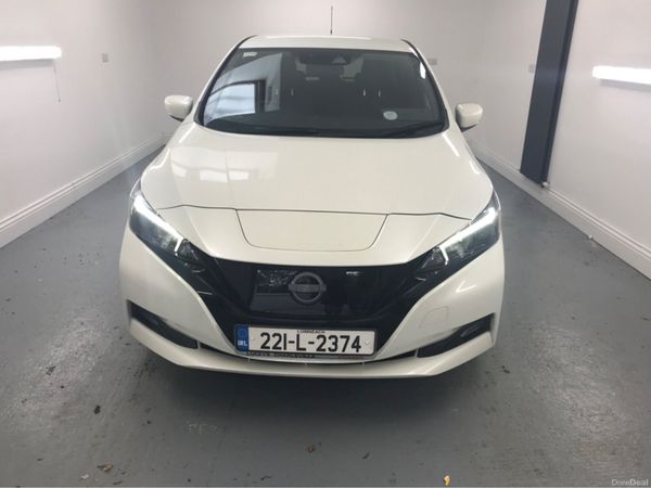 Nissan Leaf Hatchback, Electric, 2022, White