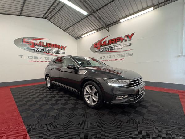 Volkswagen Passat Estate, Diesel, 2022, Grey