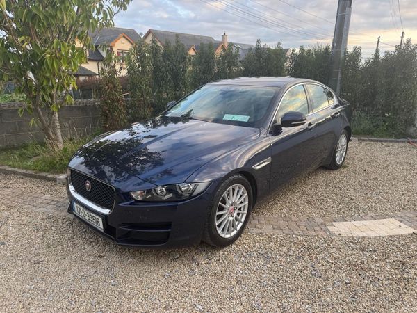 Jaguar XE Saloon, Diesel, 2017, Blue