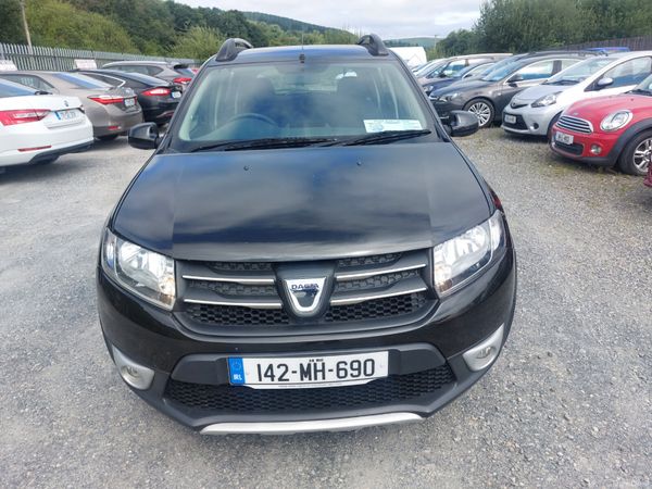 Dacia Sandero Stepway Hatchback, Diesel, 2014, Black