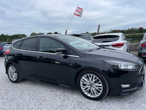 Ford Focus Hatchback, Diesel, 2015, Black