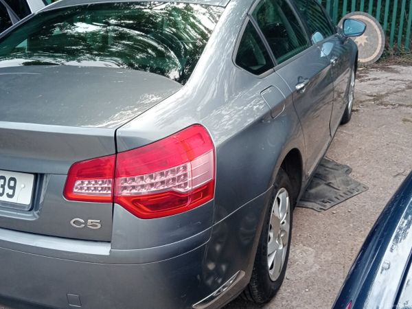 Citroen C5 Saloon, Diesel, 2010, Grey