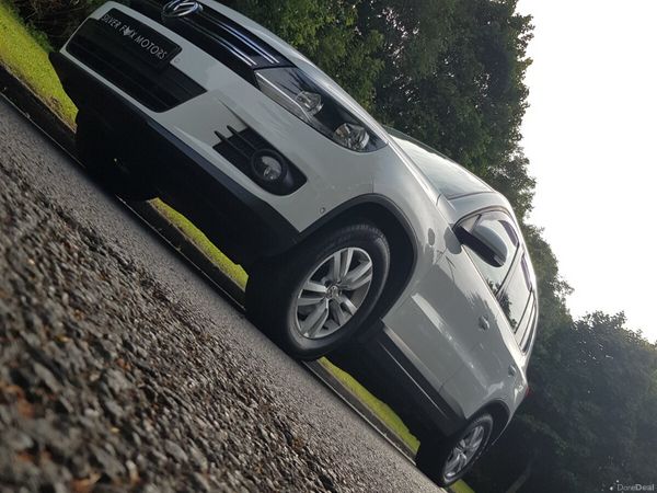 Volkswagen Tiguan SUV, Diesel, 2015, White