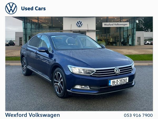 Volkswagen Passat Saloon, Diesel, 2019, Blue