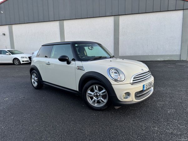 Mini Cooper Hatchback, Petrol, 2012, White