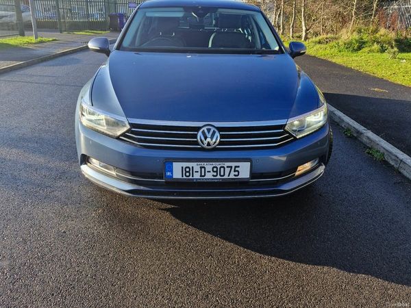 Volkswagen Passat Saloon, Diesel, 2018, Blue