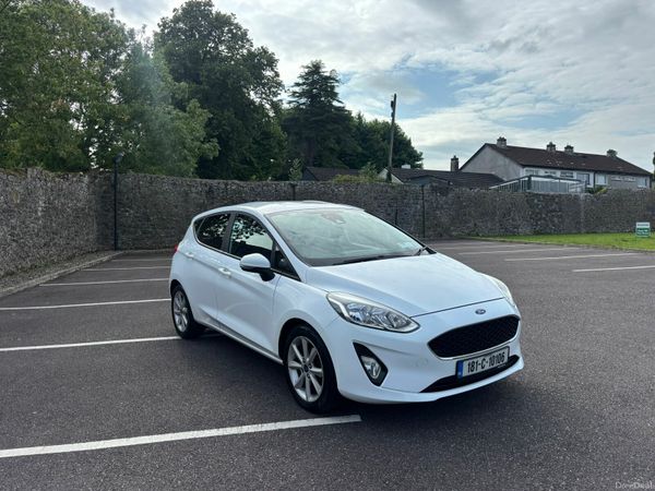 Ford Fiesta Hatchback, Petrol, 2018, White