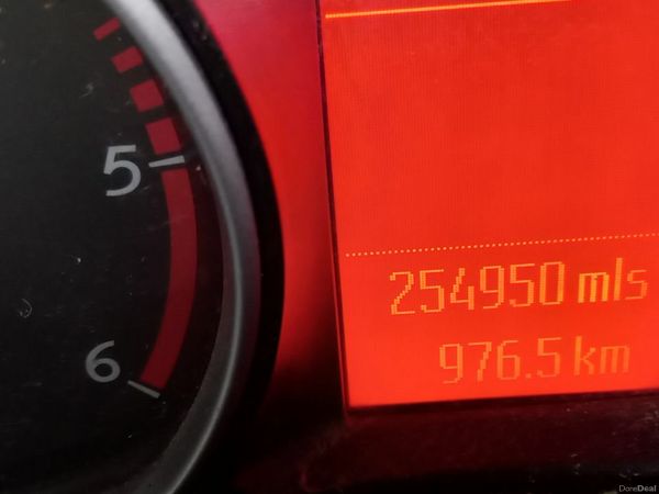 Ford Mondeo Hatchback, Diesel, 2010, Silver