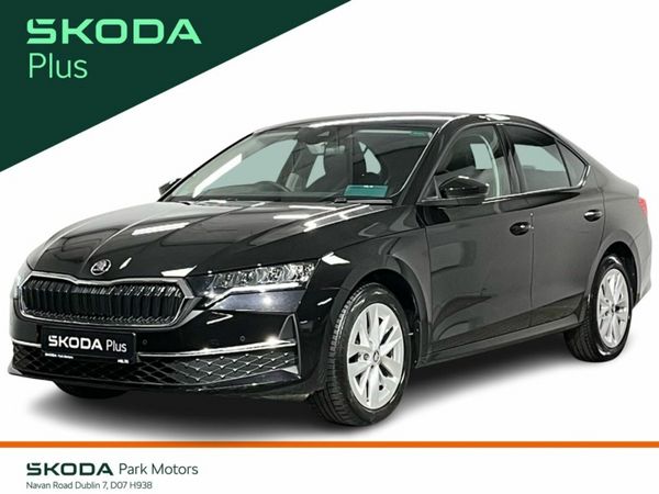 Skoda Octavia Saloon, Petrol, 2025, Black