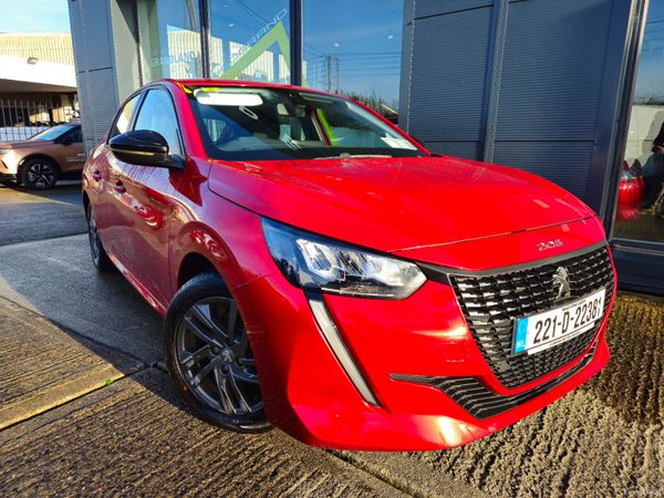 Peugeot 208 Hatchback, Petrol, 2022, Red