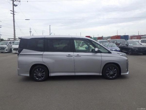 Toyota Voxy MPV, Petrol Hybrid, 2022, Silver