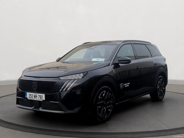 Peugeot 5008 MPV, Petrol, 2025, Black