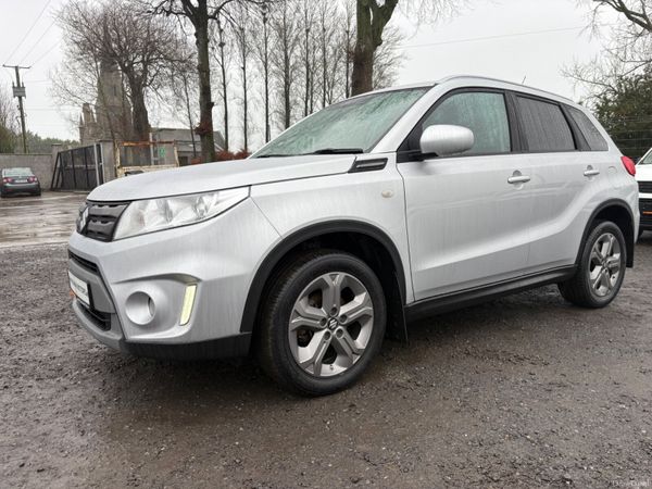 Suzuki Vitara SUV, Diesel, 2019, Grey