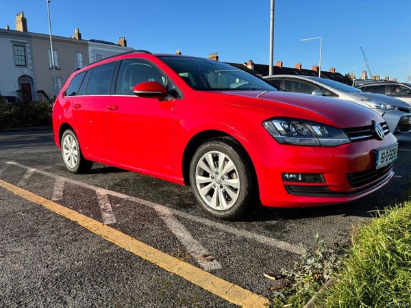 Volkswagen Golf Estate, Petrol, 2015, Red