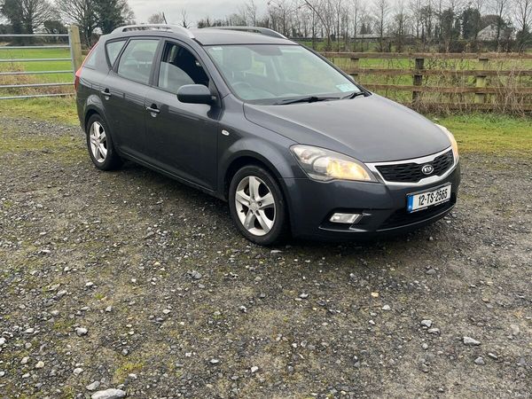 Kia Ceed Estate, Diesel, 2012, Grey