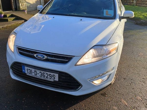 Ford Mondeo Hatchback, Diesel, 2013, White