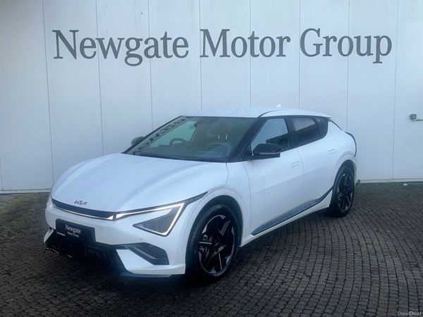 Kia EV6 Hatchback, Electric, 2025, White