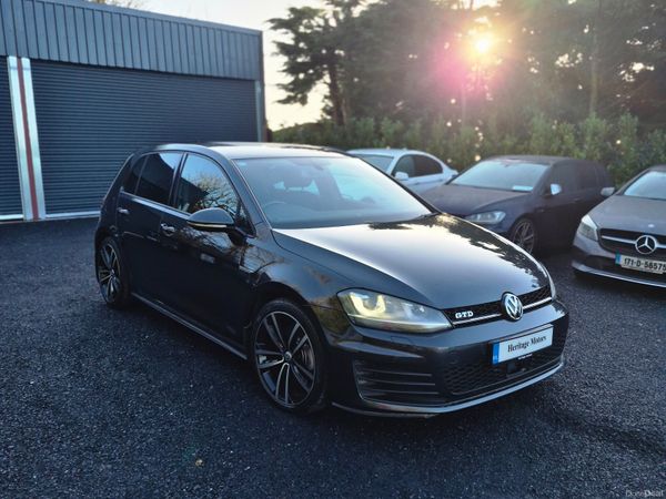 Volkswagen Golf Hatchback, Diesel, 2016, Grey